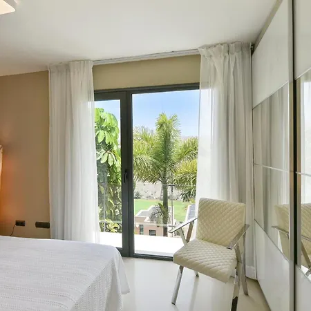 Lagos 31 By Villagrancanaria *