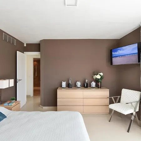 Lagos 31 By Villagrancanaria * Maspalomas (Gran Canaria)