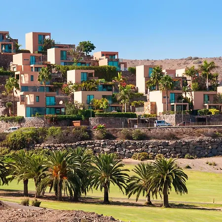 Lagos 31 By Villagrancanaria *